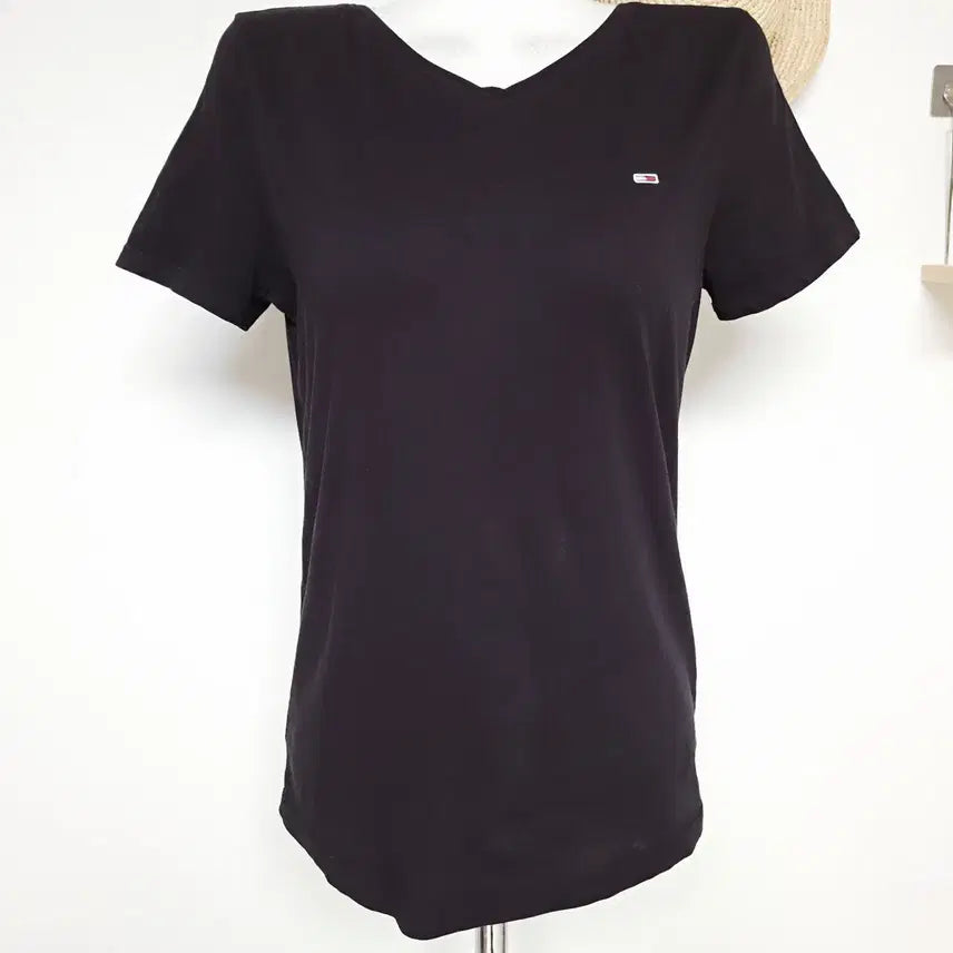 [BUNJANG] Tommy Hilfiger Cotton V-Neck T-Shirt Black L / 타미 상태깨끗 코튼 브이넥 반팔티 블랙 L