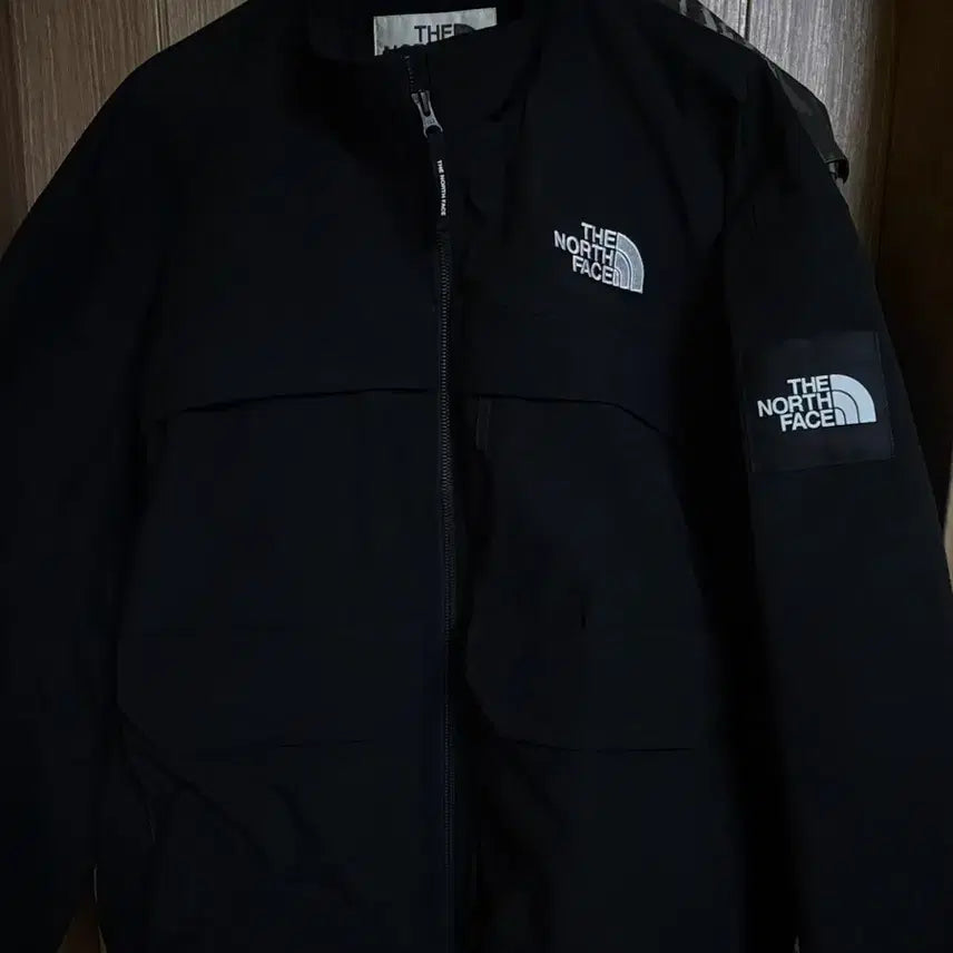 [BUNJANG] The North Face Windbreaker Jacket / 노스페이스 바람막이