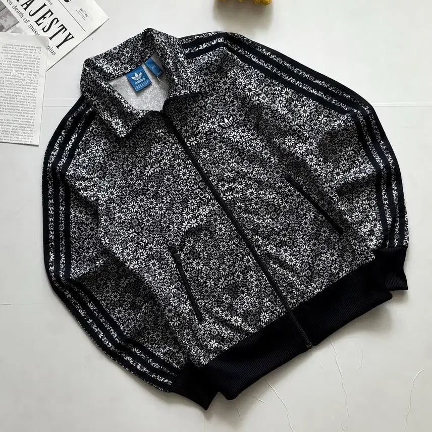 [BUNJANG] Adidas Flower Firebird Tracktop Jersey / [새상품] 아디다스 플라워 파이어버드 트랙탑 져지