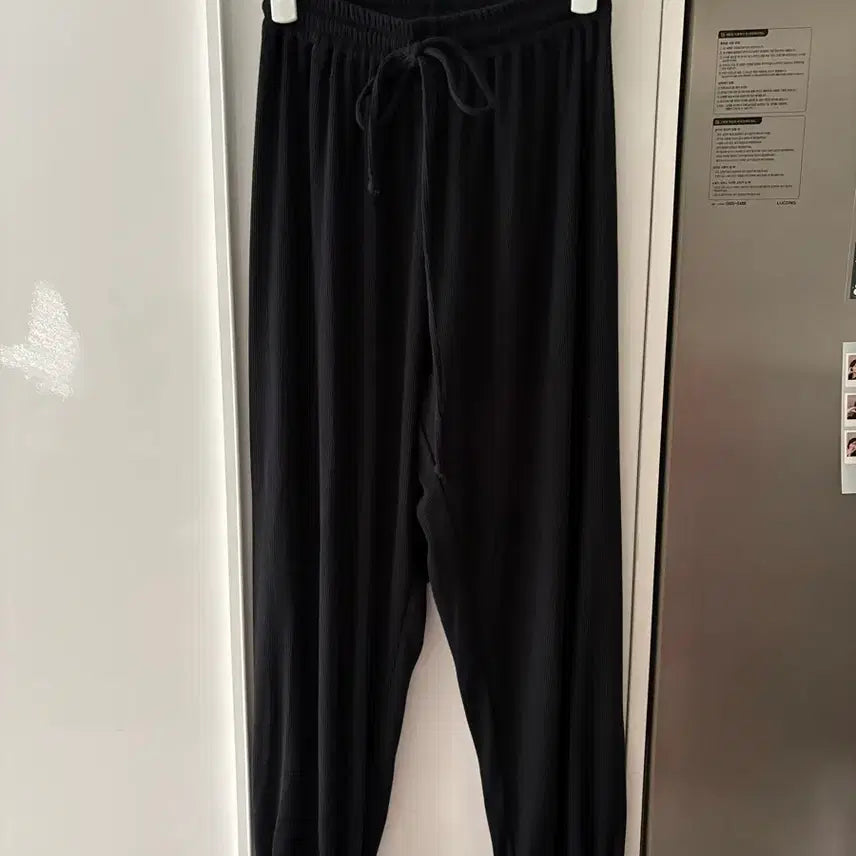 [BUNJANG] Boodimoodra Jogger Pants Black XS / 부디무드라 립조거 블랙 xs