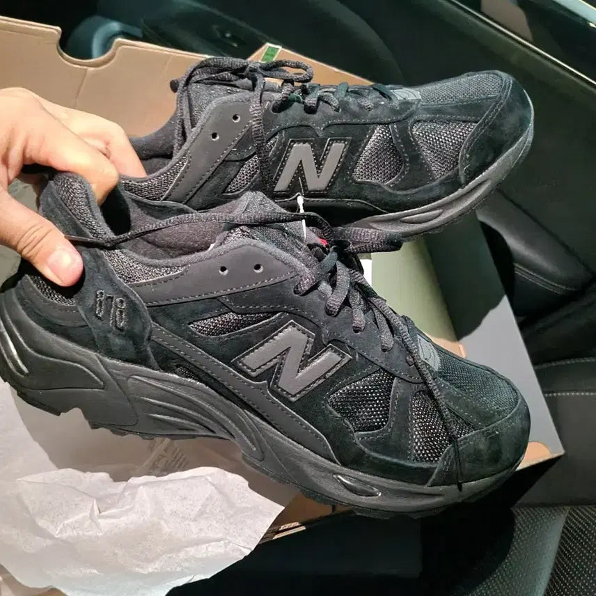 [BUNJANG] New Balance 878 Black Sneakers (275) / 미시착새상품)) 뉴발란스 878 블랙 운동화 275