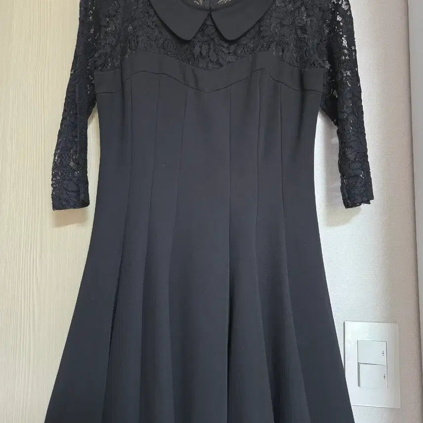[BUNJANG] Black Lace Collar 7/10 Sleeve Mini Dress (Size 44-55) / 섹시한 홀복 블랙 레이스 카라 칠부 원피스 44-55