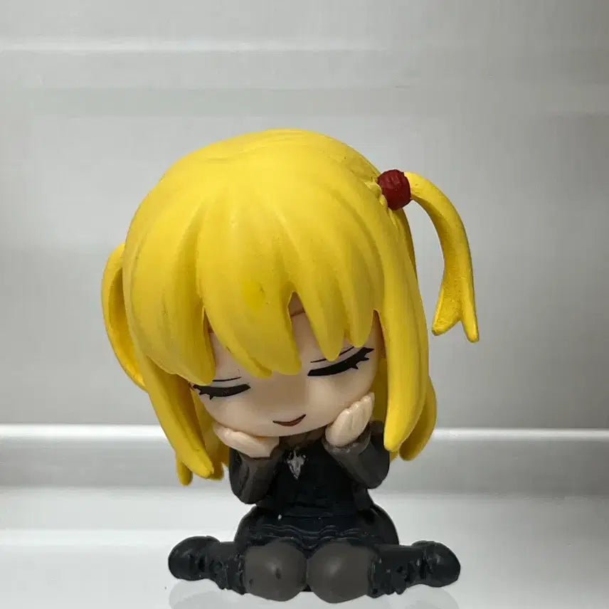 [BUNJANG] Death Note Shoulder Buddy Gacha Misato / 데스노트 가챠 어깨쿵 미사