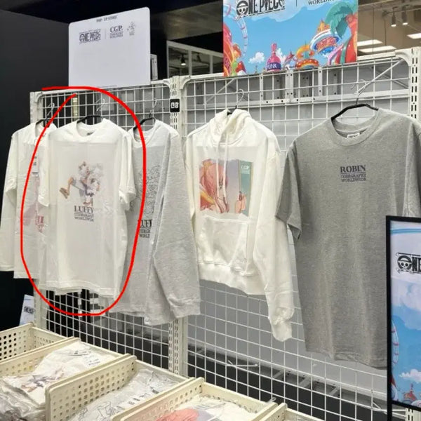 [BUNJANG] The Hyundai Pop-Up Nika Luffy Short-Sleeve T-Shirt / 더현대 원피스 팝업 니카 루피 반팔