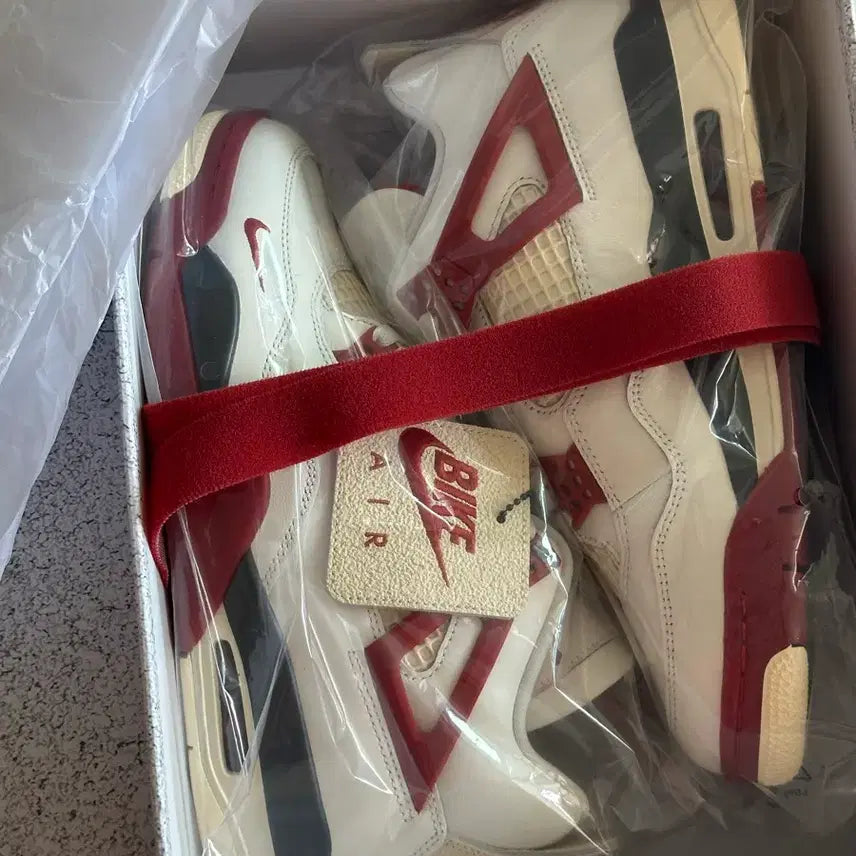[BUNJANG] Nike Jordan 4 Nigel Sylvester Brick After Brick / (265)나이키 나이젤 조던4 브릭에프터브릭