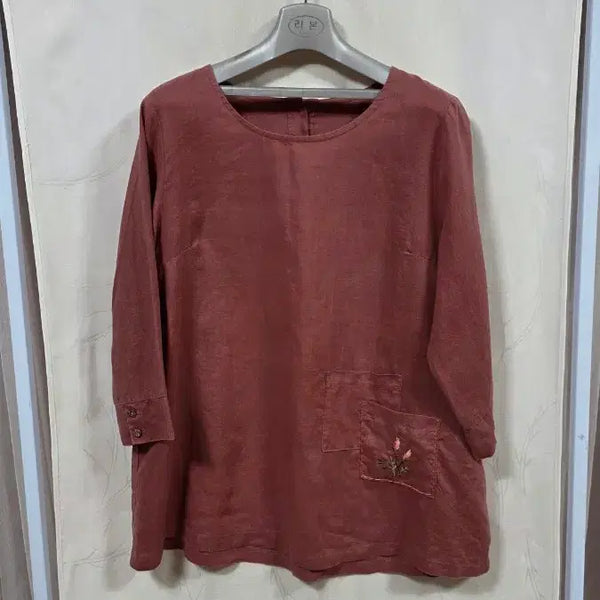 [BUNJANG] Embroidered Linen Blouse (Free Size) / 꽃자수린넨블라우스(free)