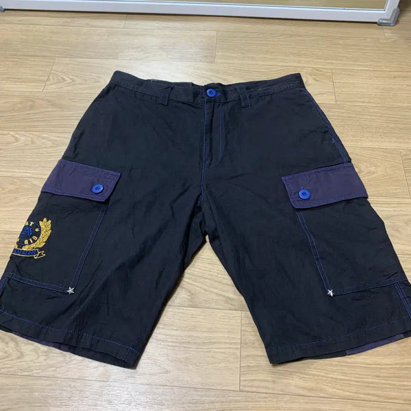 [BUNJANG] Atmos Laurel Wreath Embroidery Cargo Shorts / 32]아트모스(Atmos) 프레피 월계관 자수 블록 배색 카고 반바지