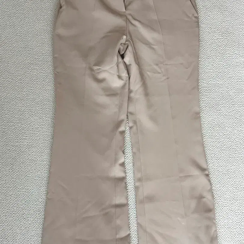[BUNJANG] High-Waisted Semi-Bootcut Slacks / 하이웨스트 세미부츠컷 슬랙스