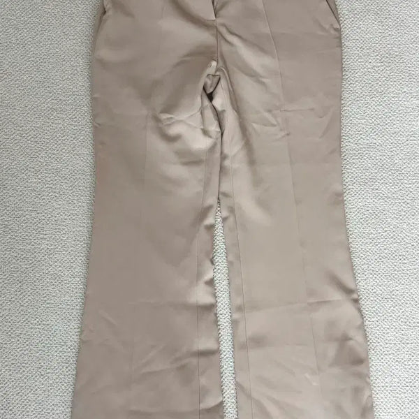 [BUNJANG] High-Waisted Semi-Bootcut Slacks / 하이웨스트 세미부츠컷 슬랙스