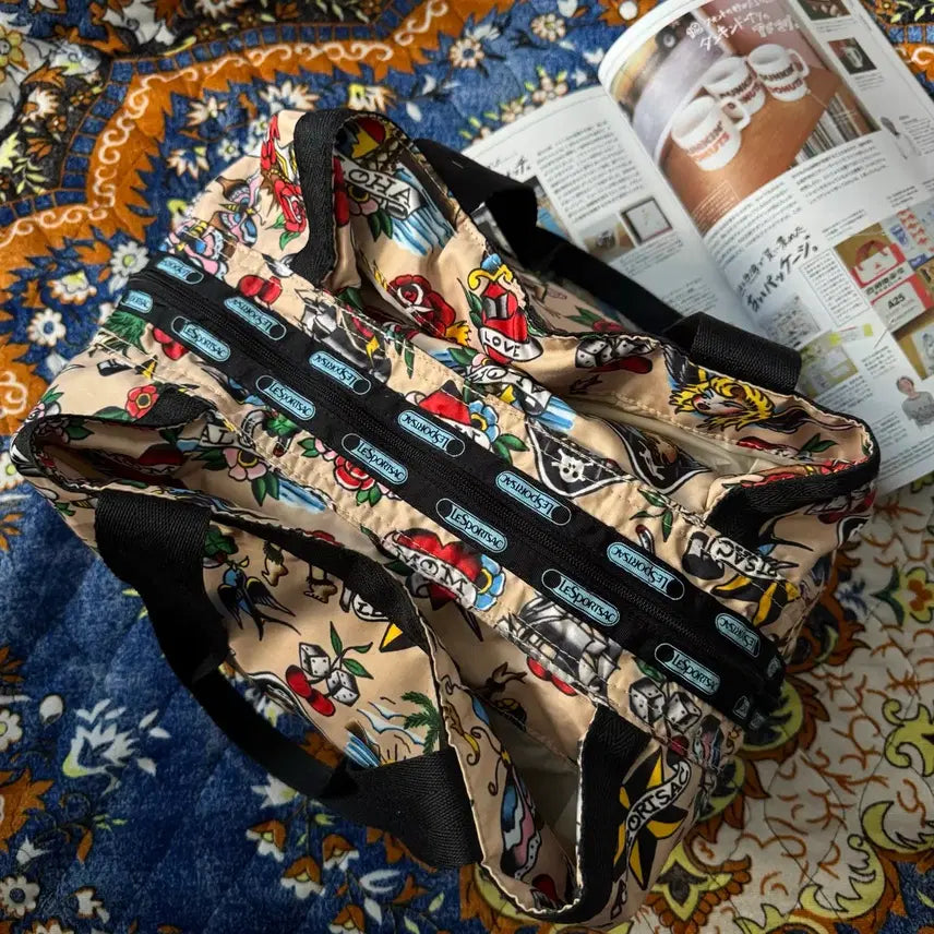 [BUNJANG] Vintage Lesportsac Tattoo Pattern Tote Bag / 올드 빈티지 레스포삭 레스포색 타투 패턴 로고라인 토트백 가방