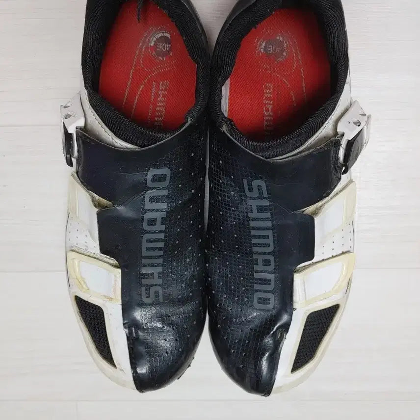 [BUNJANG] Shimano SH-R171WE Road Bike Cleat Shoes (Size 40E) with Shimano Cleats / 시마노 로드자전거 클릿슈즈sh-r171we  40e사이즈 +시마노 클릿