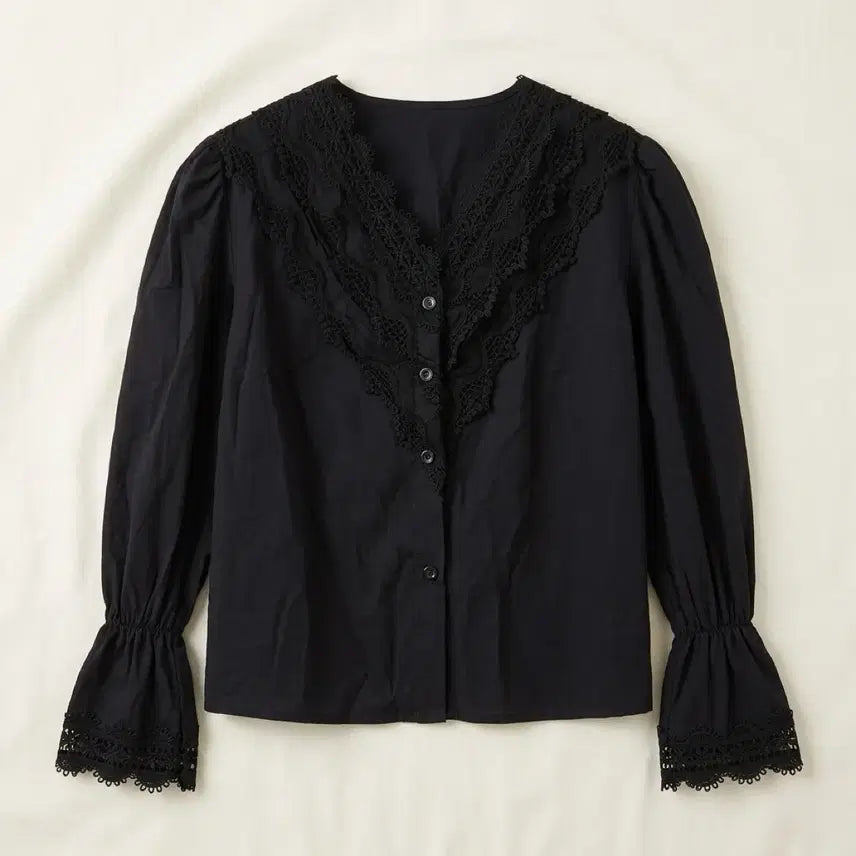 [BUNJANG] Black Lace Frill Blouse / 레이스 프릴 블라우스 블랙