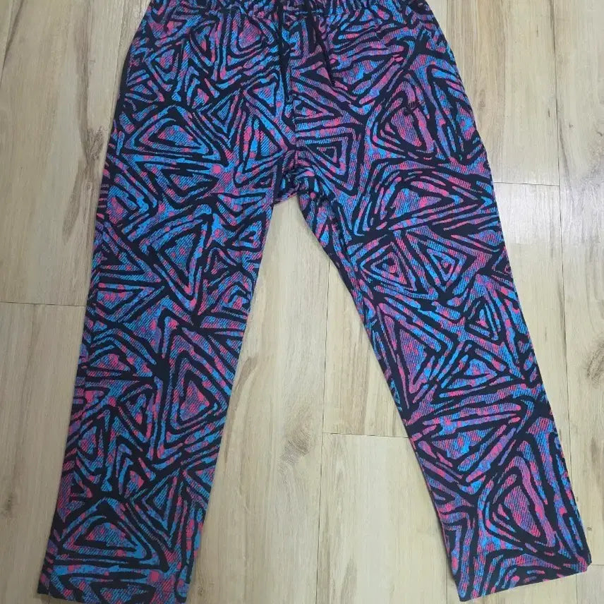[BUNJANG] Nike SB Triangle Pattern Pants XL / 나이키 SB 트라이앵글 패턴 팬츠 XL
