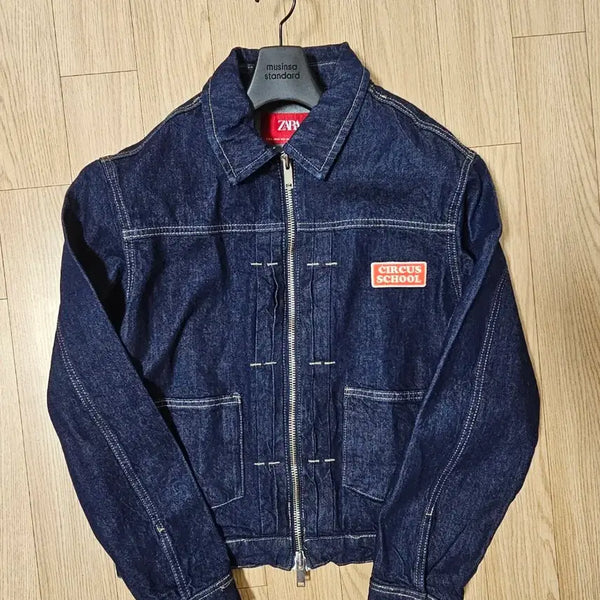 [BUNJANG] Zara Harry Lambert Collaboration Zip-Up Denim Jacket / [s] 자라 해리램버트 집업 청자켓