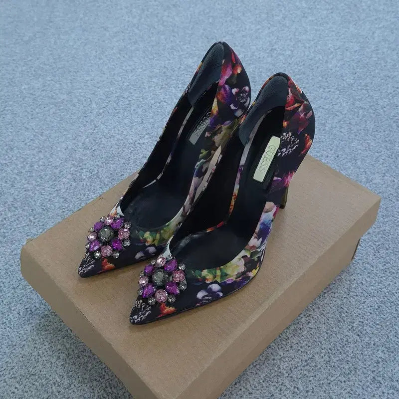 [BUNJANG] Guess Women's Heel Shoes Size 225 / 225 새상품 게스 힐 구두 | 0626C24