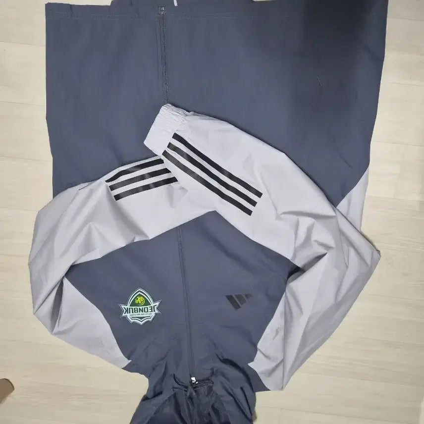 [BUNJANG] Jeonbuk Hyundai Motors All Weather Jacket XL New / 전북현대 올웨더 자켓 XL 새상품