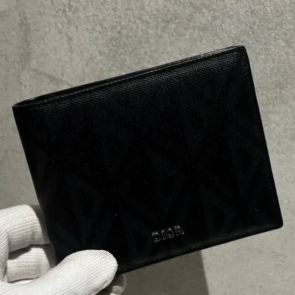 [BUNJANG] Dior CD Diamond Bifold Wallet / [정품/OS] 디올 CD 다이아 반지갑
