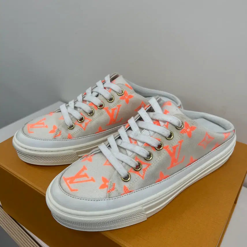 [BUNJANG] Louis Vuitton LV Monogram Stella Mule Sneakers 34.5 / 루이비통 LV 모노그램 스텔라 뮬 스니커즈 34.5(215)