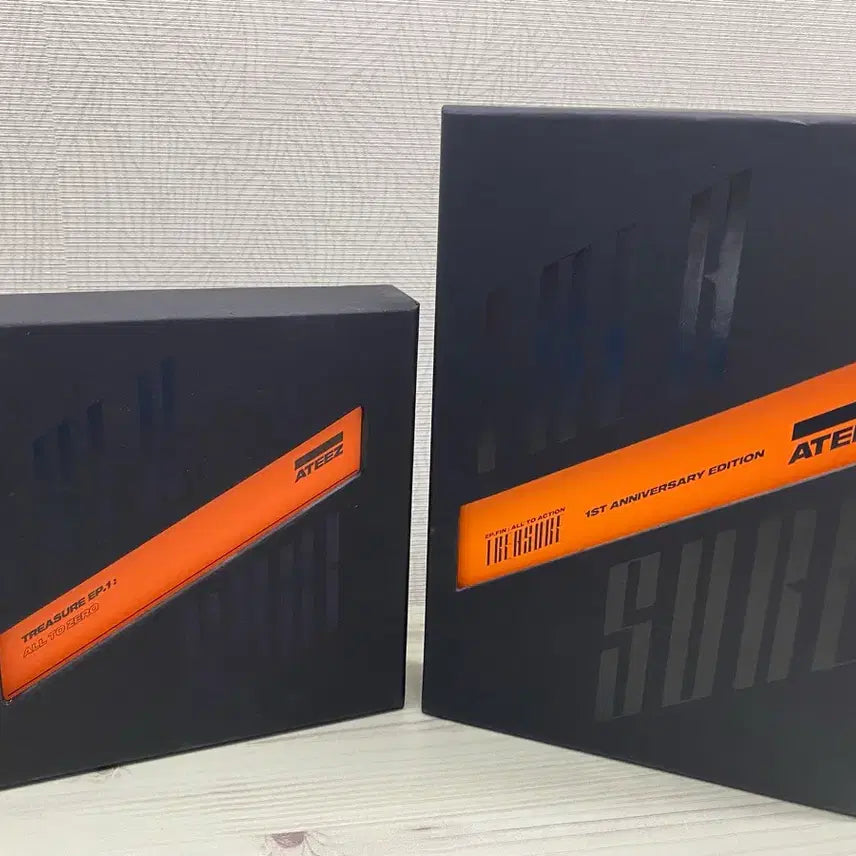 [BUNJANG] ATEEZ Debut Album & 1st Anniversary Album Bundle Set / 에이티즈 데뷔 앨범, 1주년 앨범 일괄