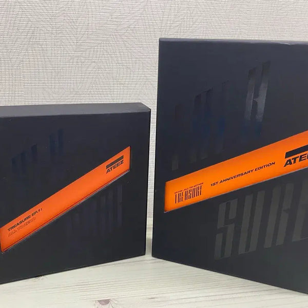 [BUNJANG] ATEEZ Debut Album & 1st Anniversary Album Bundle Set / 에이티즈 데뷔 앨범, 1주년 앨범 일괄