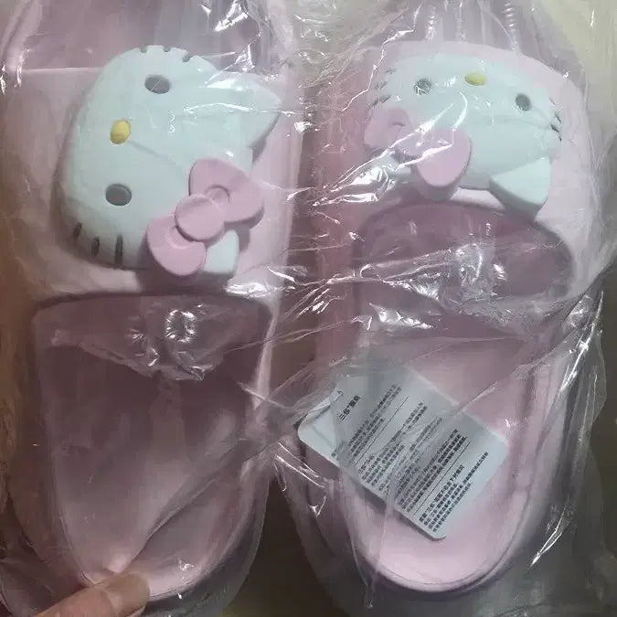 [BUNJANG] Hello Kitty Slippers Crocs / 키티 슬리퍼,키티크록스