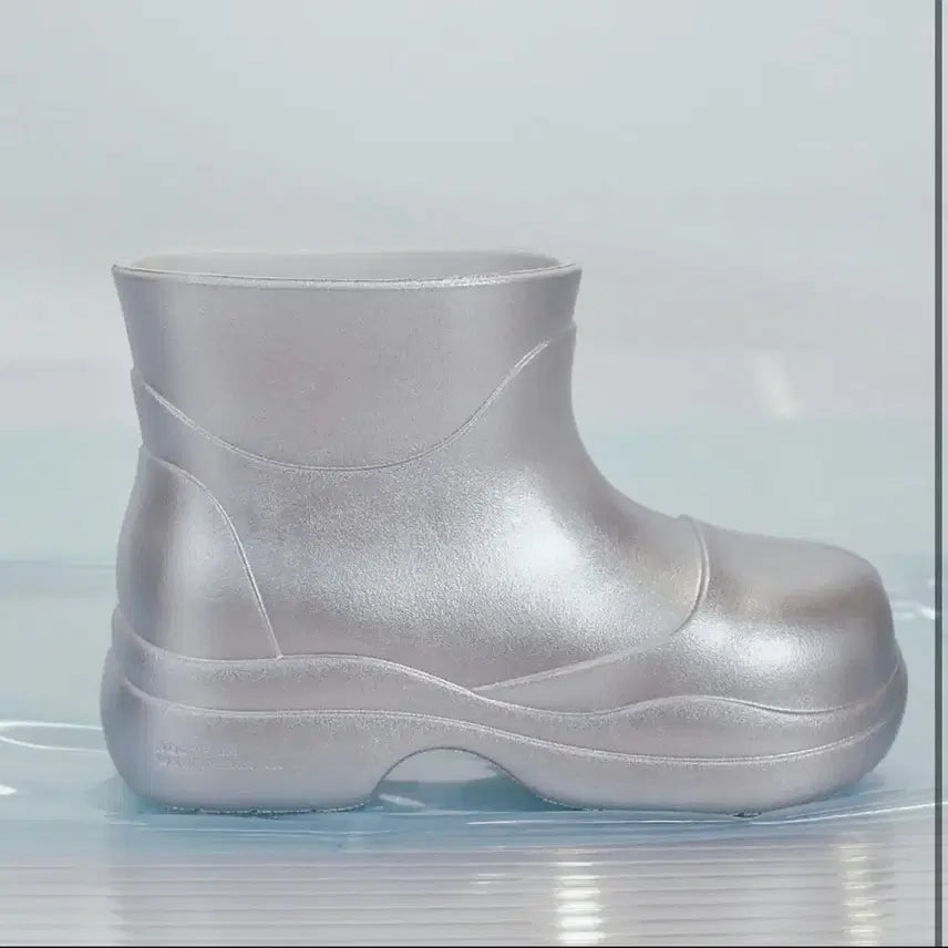 [BUNJANG] Rockfish Weatherwear Silver Rain Boots (Size 240) / 단종 락피쉬웨더웨어 실버 레인부츠 240 장마필수템