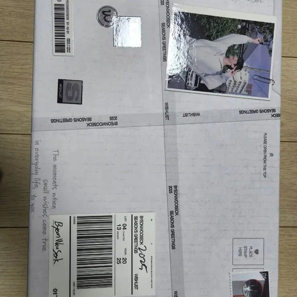 [BUNJANG] Byun Woo-seok 2025 Season's Greetings Photocard Postcard Set / 변우석2025년 시즌그리팅