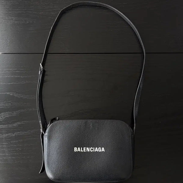[BUNJANG] Balenciaga Everyday Camera Bag / 발렌시아가 에브리데이 카메라백
