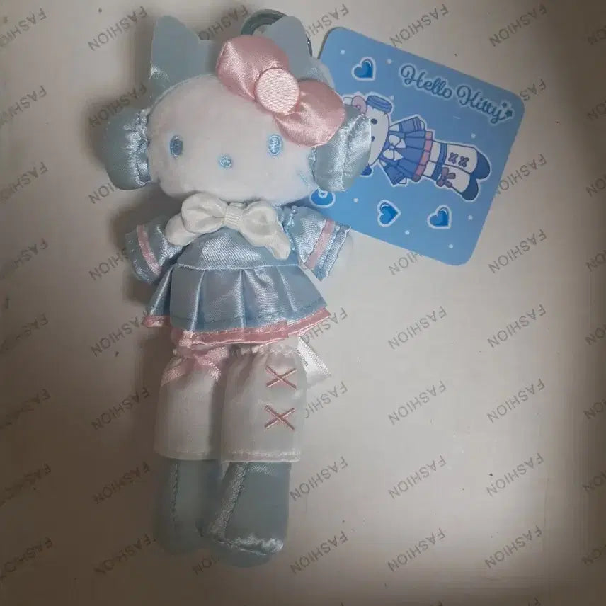 [BUNJANG] Sanrio Authentic Hello Kitty Headset Keyring / 정품산리오 헤드셋롱키티키링