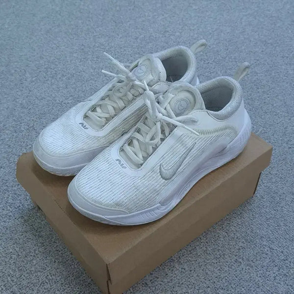 [BUNJANG] Nike Sneakers / 250 나이키 스니커즈/일반 운동화 | 0626C30