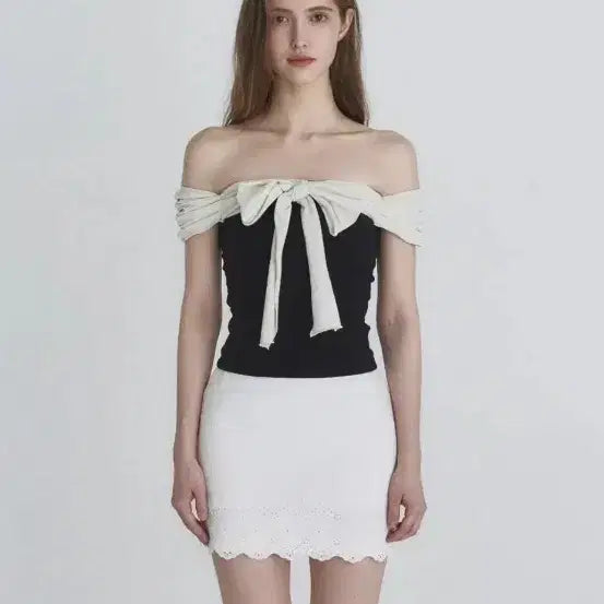 [BUNJANG] Off-Shoulder Ribbon Blouse / 오프숄더 리본 블라우스