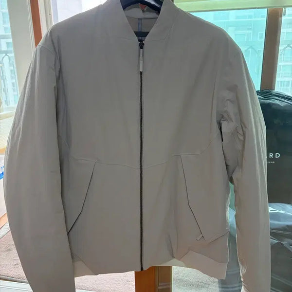 [BUNJANG] Arc'teryx Veilance Diode Insulated Bomber Jacket - Dark Cocoon, Medium / 베일런스 다이오드 인슐레이티드 봄버 자켓