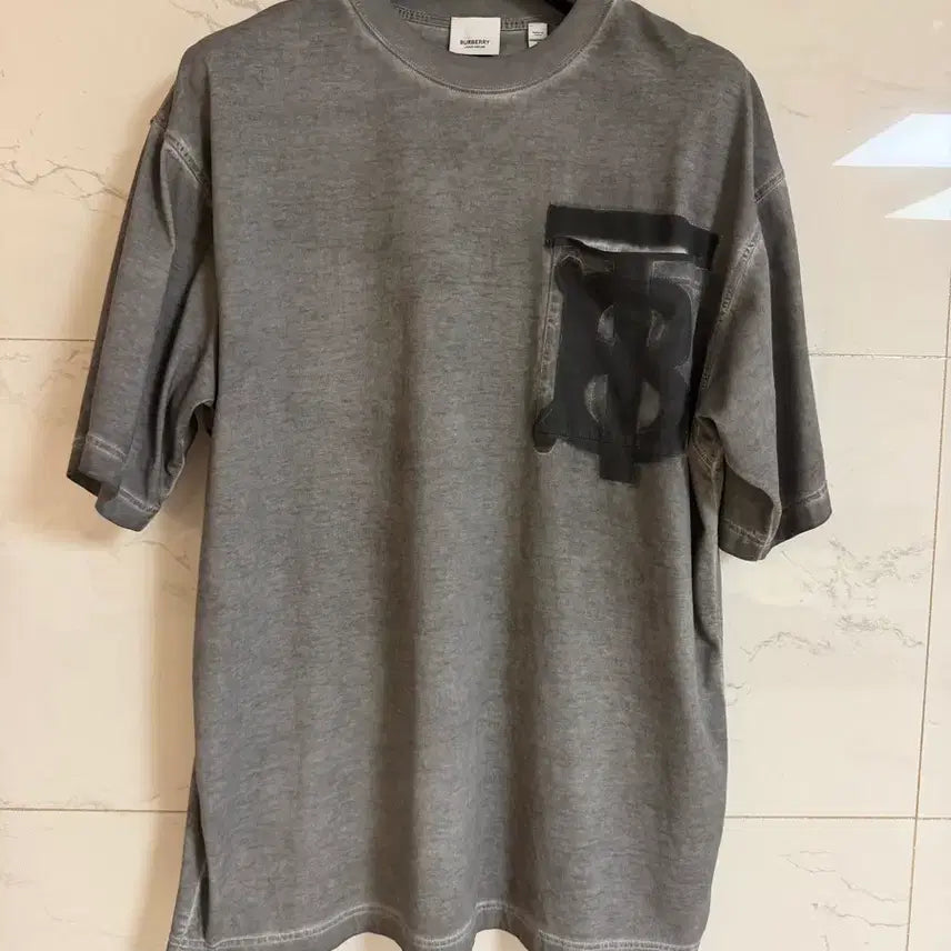 [BUNJANG] Burberry Monogram Motif Short Sleeve T-Shirt / 버버리 모노그램 모티프 반팔
