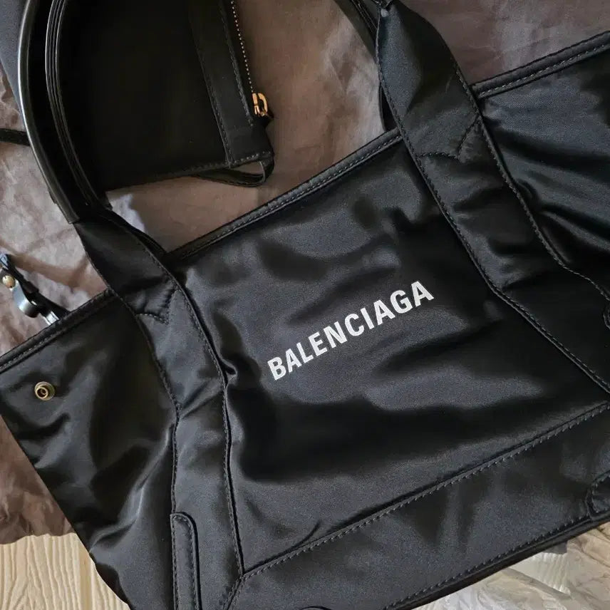 [BUNJANG] Balenciaga Nylon Cabas Tote Bag Black / 발렌시아가 나일론 카바스 토트백 검정색상 팝니다