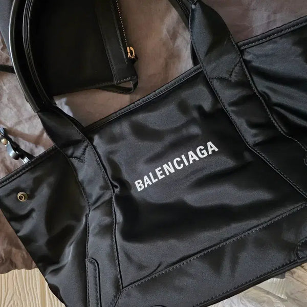 [BUNJANG] Balenciaga Nylon Cabas Tote Bag Black / 발렌시아가 나일론 카바스 토트백 검정색상 팝니다