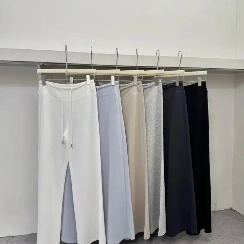 [BUNJANG] Cool & Chewy National Pants Wide Straight Fit - 101cm Length / 냉장고 쫀득 국민팬츠(아담 숏 총장101)