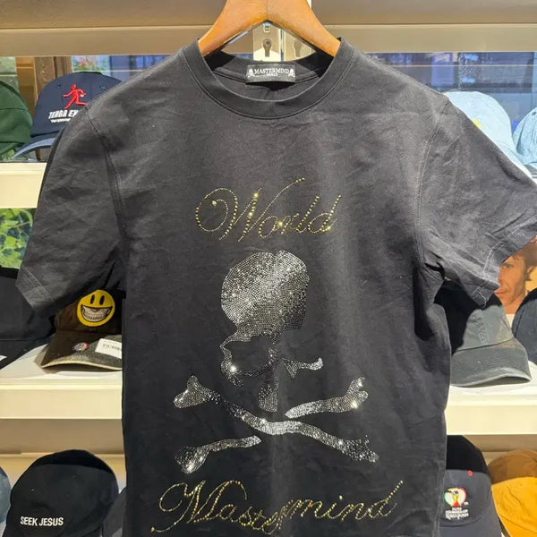 [BUNJANG] Mastermind World Sequin Skull T-Shirt / 마스터마인드 월드 반짝이 비쥬 디테일 해골 티셔츠