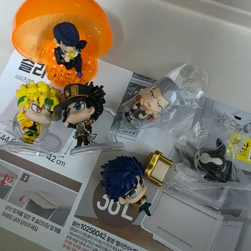 [BUNJANG] JoJo's Bizarre Adventure Figure Set / 죠죠의 기묘한 모험 피규어 가챠 일괄 5종 죠스케서비스