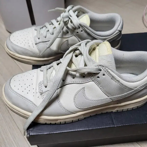 [BUNJANG] Nike Dunk Low Light White Grey US 5.5 / 나이키 덩크 로우 라이트 화이트 그레이 240mm 상태좋음