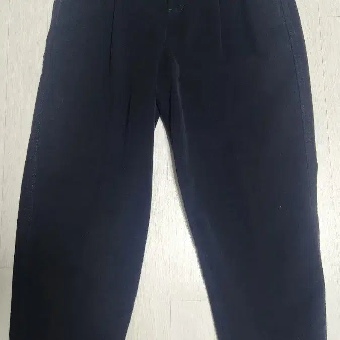 [BUNJANG] Zegna 22FW Pleated Moleskin Pants Black / 제냐 22fw 플리츠 몰스킨 팬츠 블랙 33