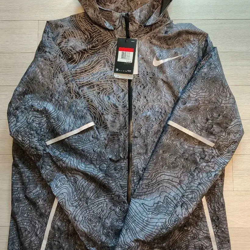 [BUNJANG] Nike Zonal AeroShield Energy Solstice Jacket L / [새제품]나이키 조날 에어로쉴드 에너지 솔스티스 자켓 L