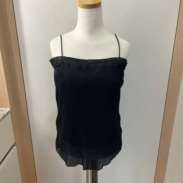 [BUNJANG] Black Knit Crop Top / 블랙 니트 크롭 탑