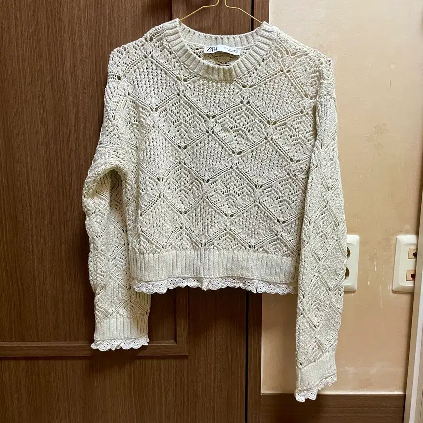 [BUNJANG] Zara Lace Knit Top / 자라 레이스 니트 s