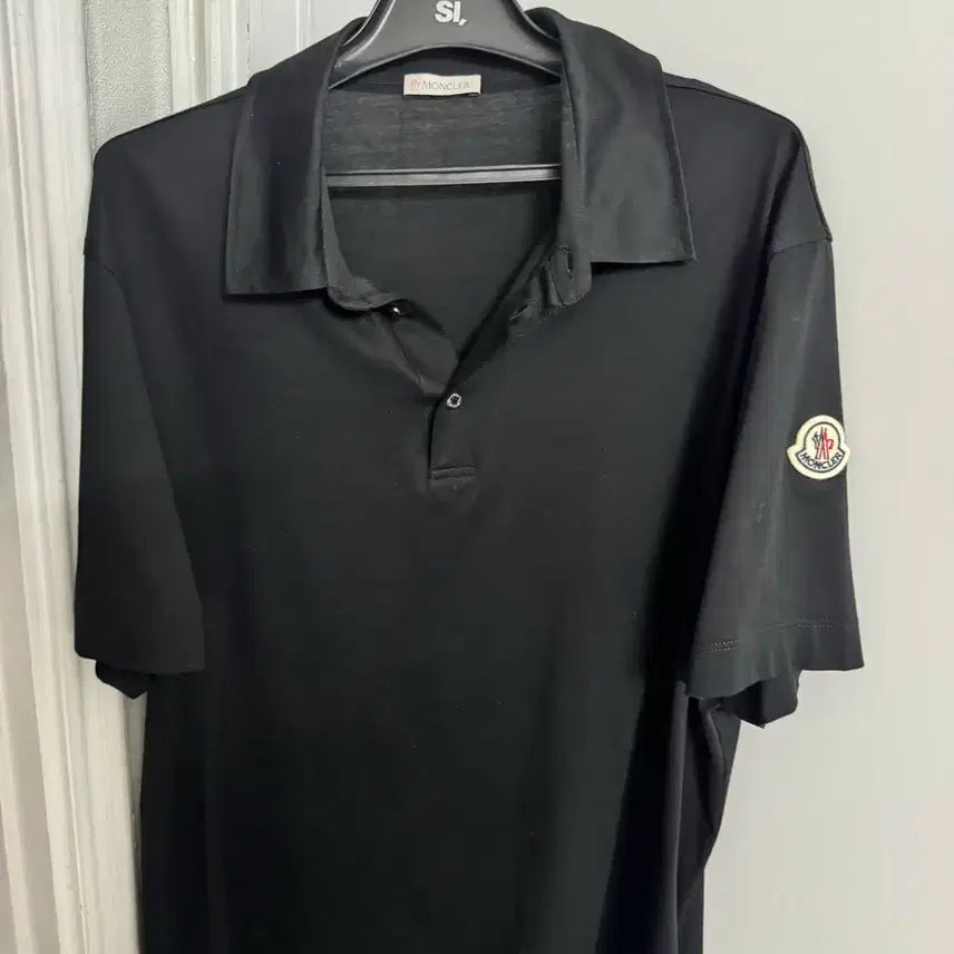 [BUNJANG] Moncler Polo T-Shirt XL (105) / 몽클 카라티 XL(105)