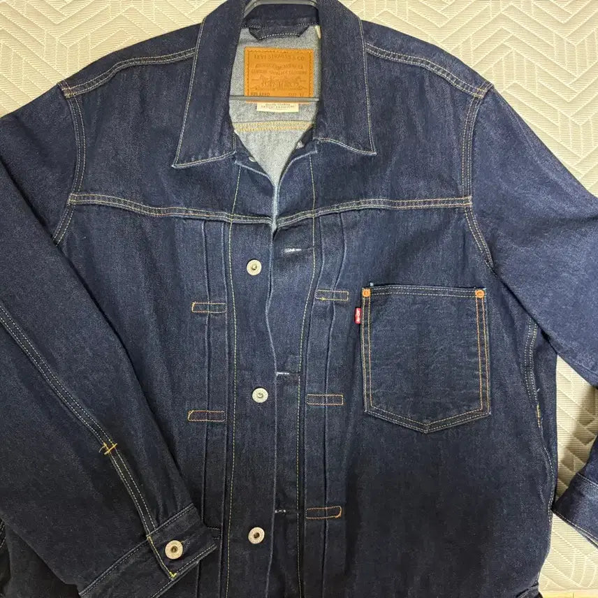 [BUNJANG] Levi's Type 1 Trucker Jacket Premium Denim Jacket / 리바이스 타입1 트러커자켓 프리미엄 청자켓