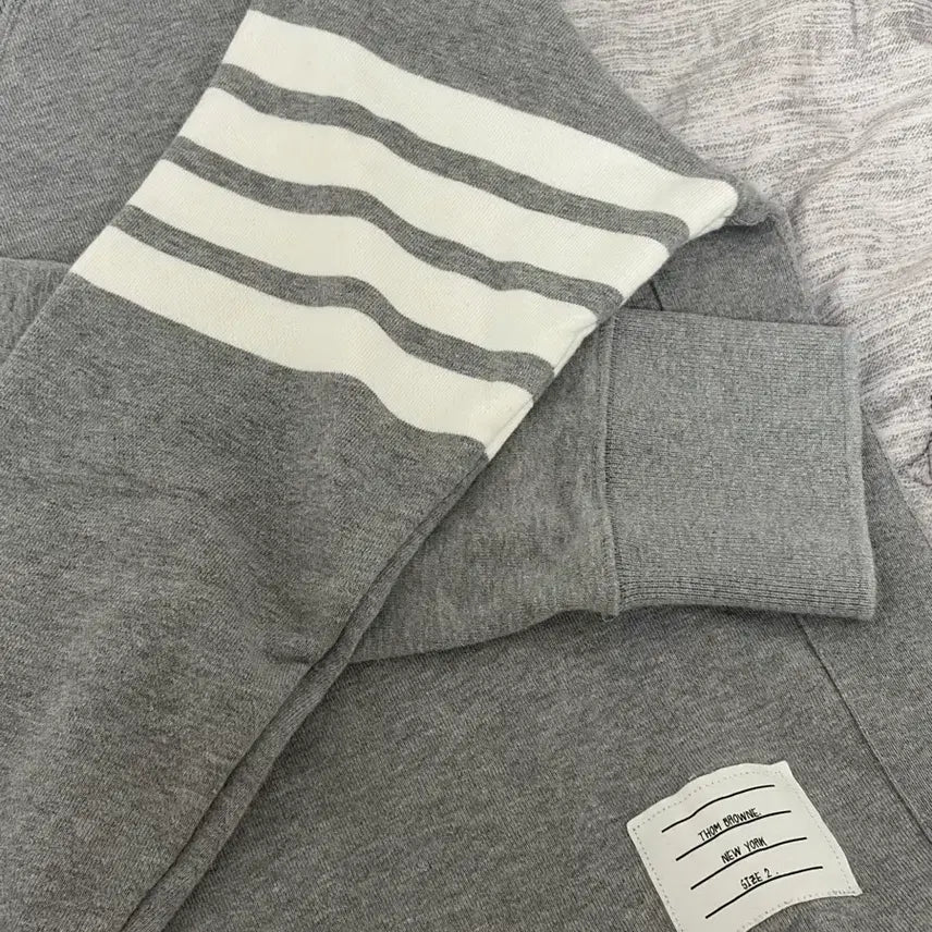 [BUNJANG] Thom Browne Tricolor Sweatshirt Grey / [2] 톰브라운 삼선 그레이 맨투맨
