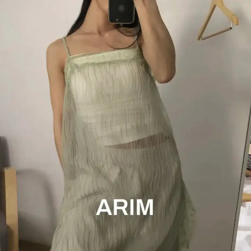 [BUNJANG] Lace Sleeveless Layered Blouse / (새상품)레이스 나시 레이어드