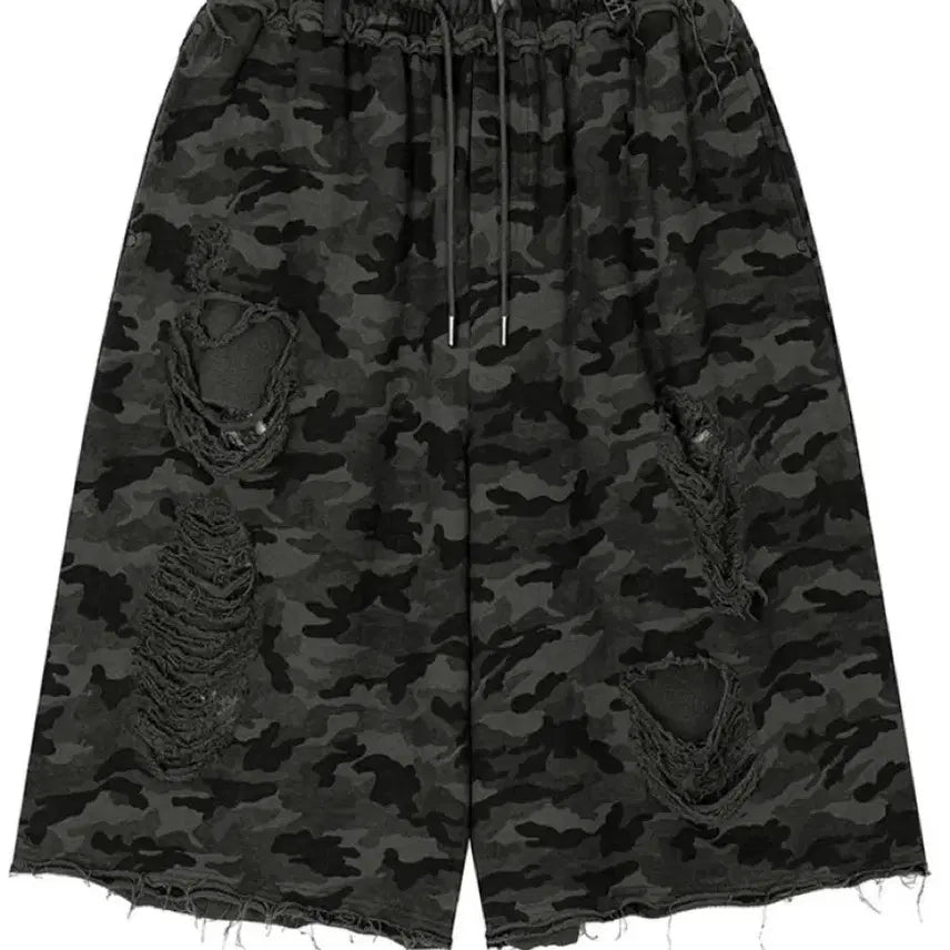 [BUNJANG] trimmingbird Camo Scratch Damage Bermuda Shorts / 트리밍버드 카모 스크레치 데미지버뮤다 팬츠
