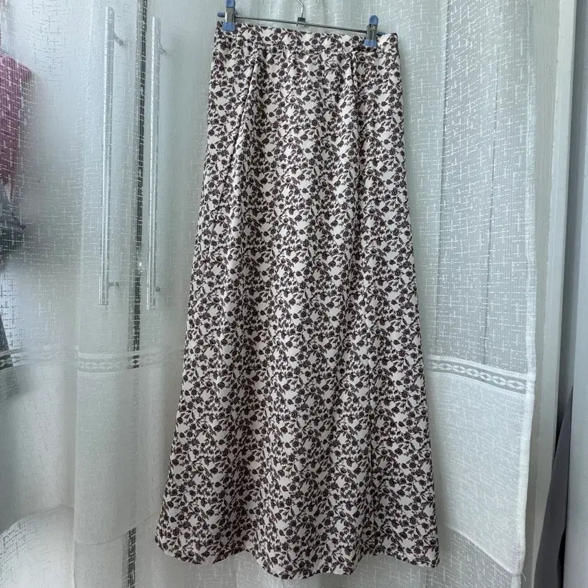 [BUNJANG] Vintage Flower Pattern Long Skirt / 빈티지 플라워 패턴 롱 스커트
