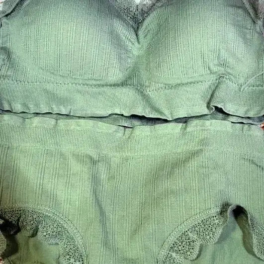 [BUNJANG] Women's Olive Green Ribbed Lace Detail Bralette & Panty Set / 여성 속옷 세트 (브라+팬티) 올리브 그린